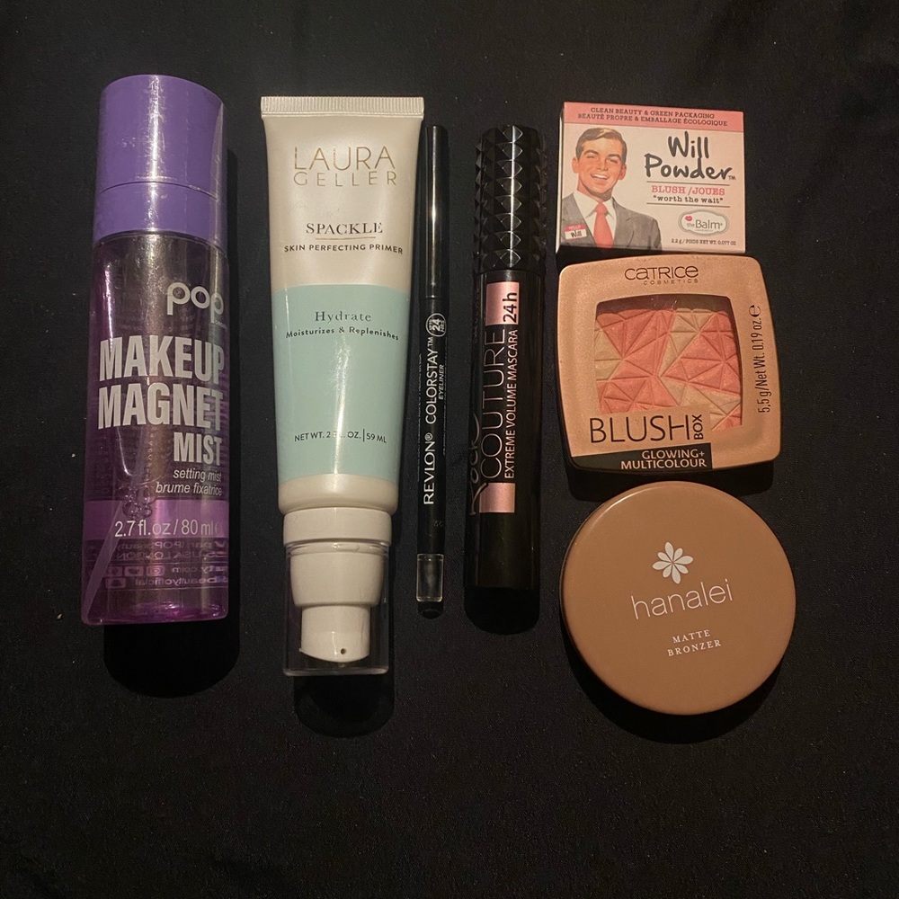Makeup bundle